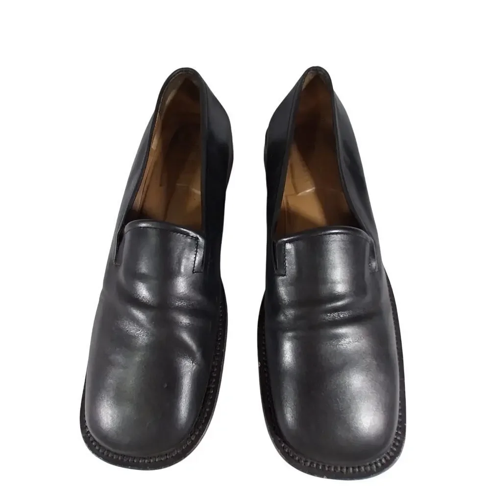 BCBGMAXAZRIA! FAB BLACK GENUINE LEATHER SQUARE TOE, STACK HEELS LOAFERS! SZ 8.5D